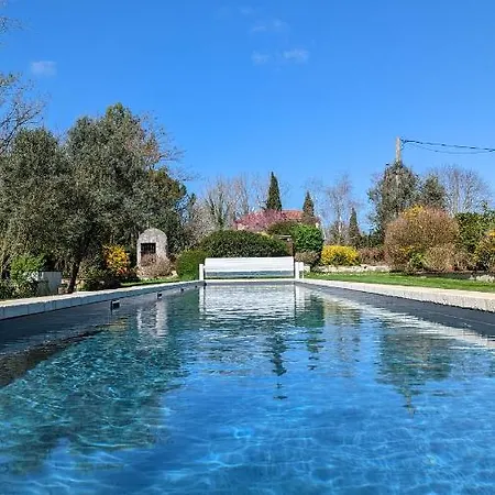 La Maison Des Eaux Bed and Breakfast Saint-Jean-de-Thurac