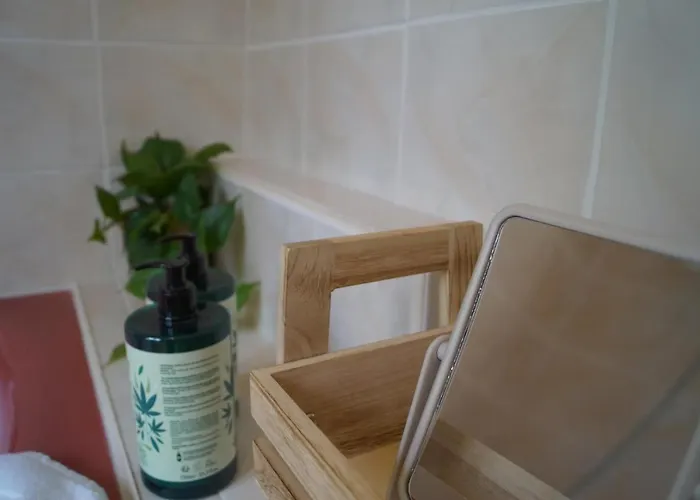 La Maison Des Eaux Bed and breakfast 3*