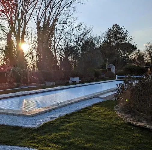 La Maison Des Eaux Bed and breakfast 3*